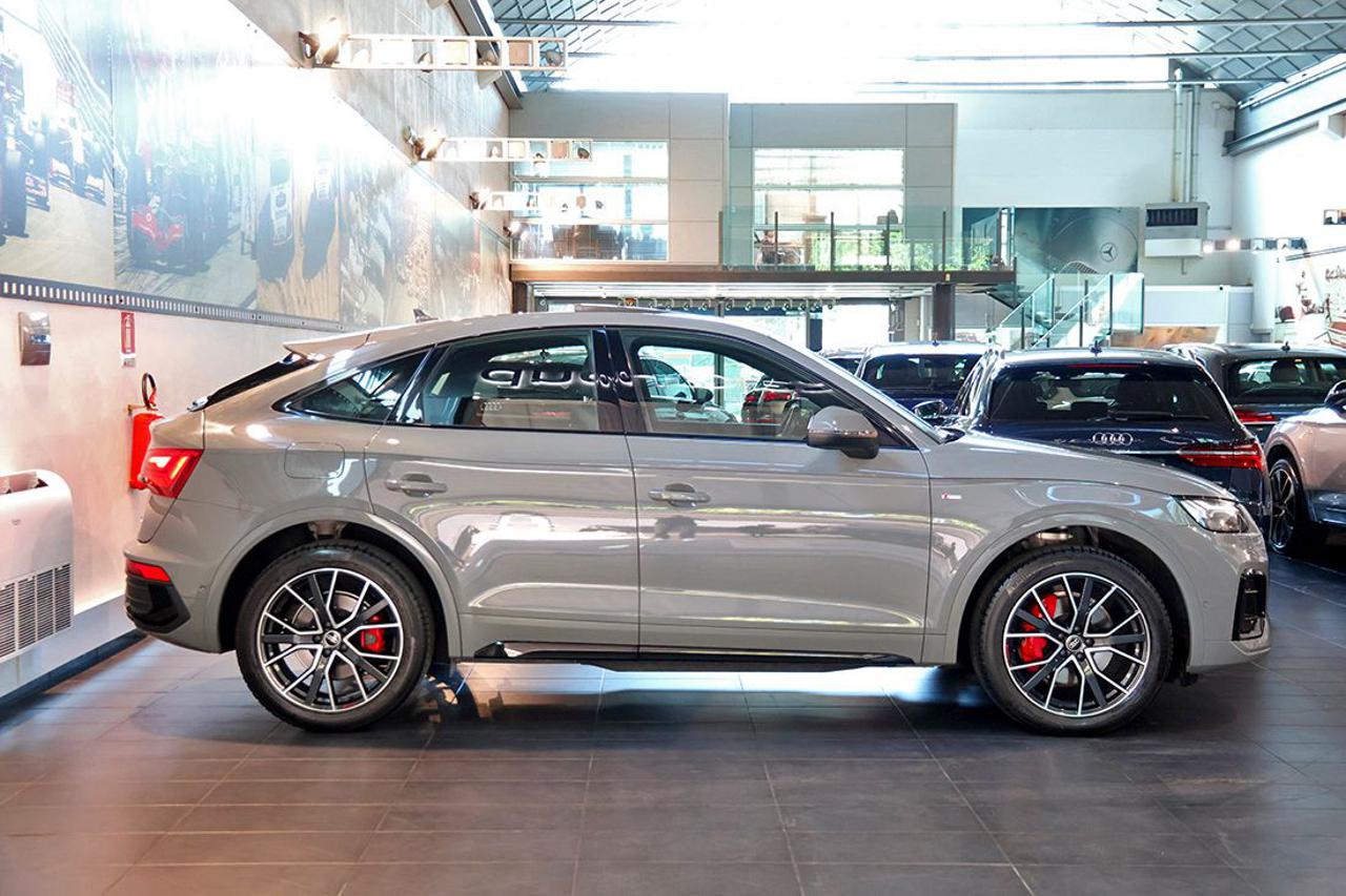 AUDI Q5 40 TDI Sportback Quattro S-Tronic S-Line Plus - 2