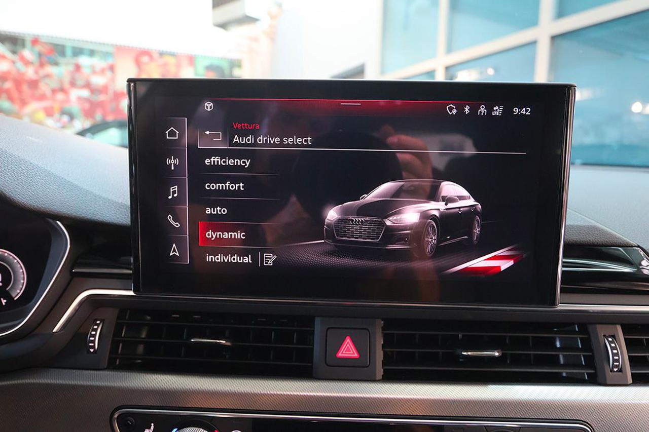 AUDI A5 40 TDI Sportback Quattro S-Tronic S-Line - 26