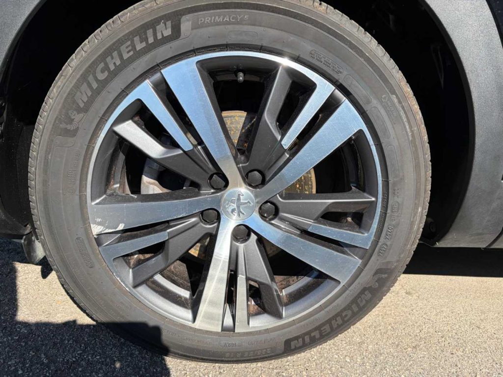 PEUGEOT 3008 BlueHDi 130 S&S EAT8 Allure Pack - 10