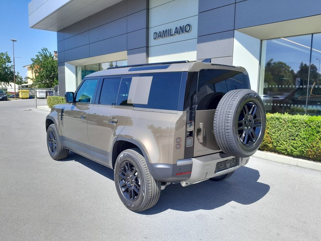 LAND ROVER Defender D200 AWD Auto 110 S IVA ESPOSTA - 6