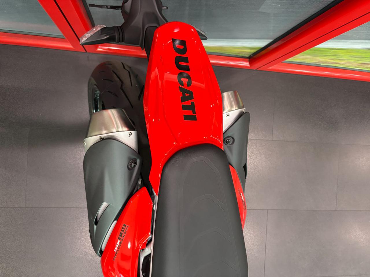 DUCATI Hypermotard 698 698 dep. 35kw Mono - 7