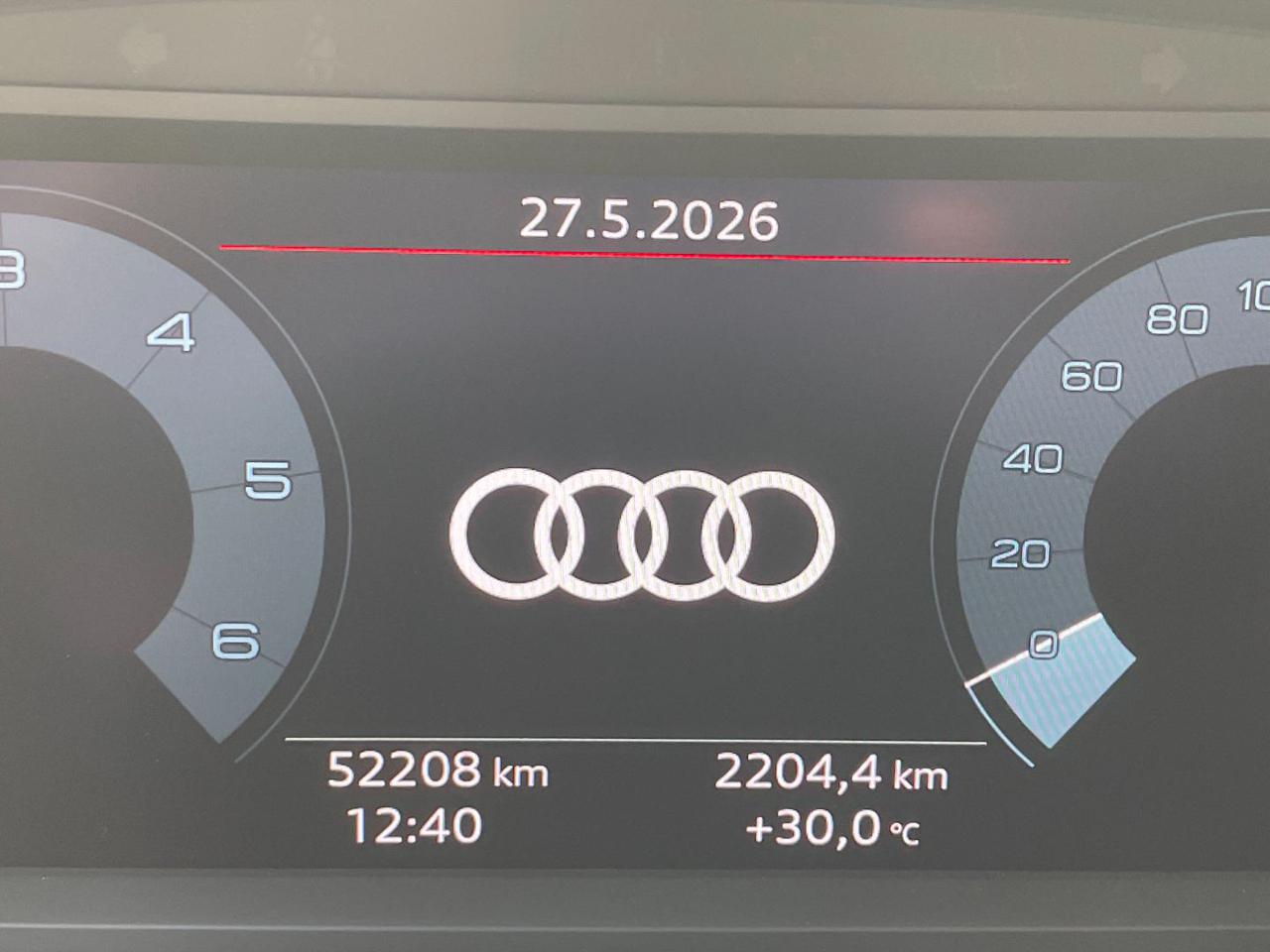AUDI Q3 35 TDI S tronic Business - 9