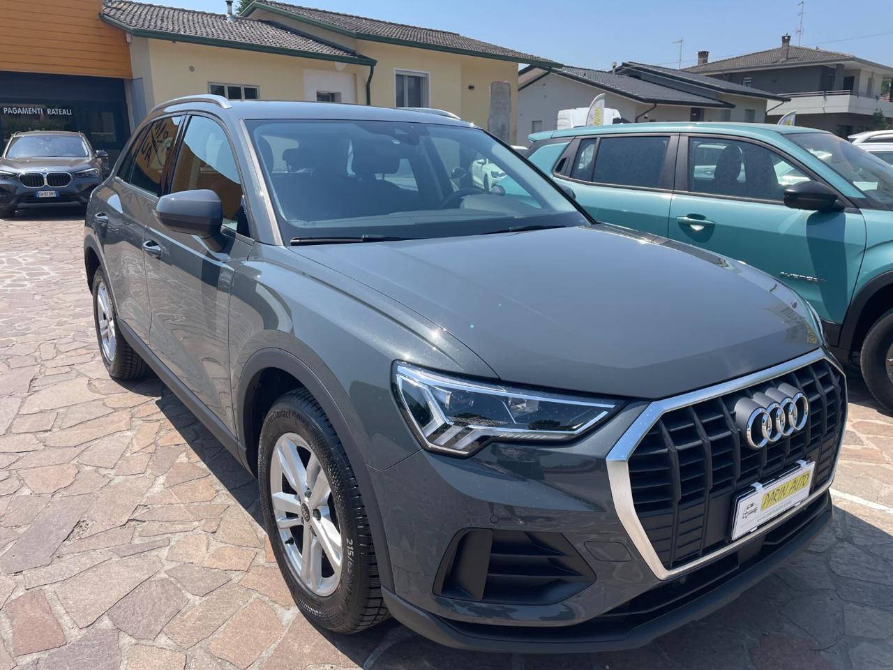 AUDI Q3 35 TDI S tronic Business - 5