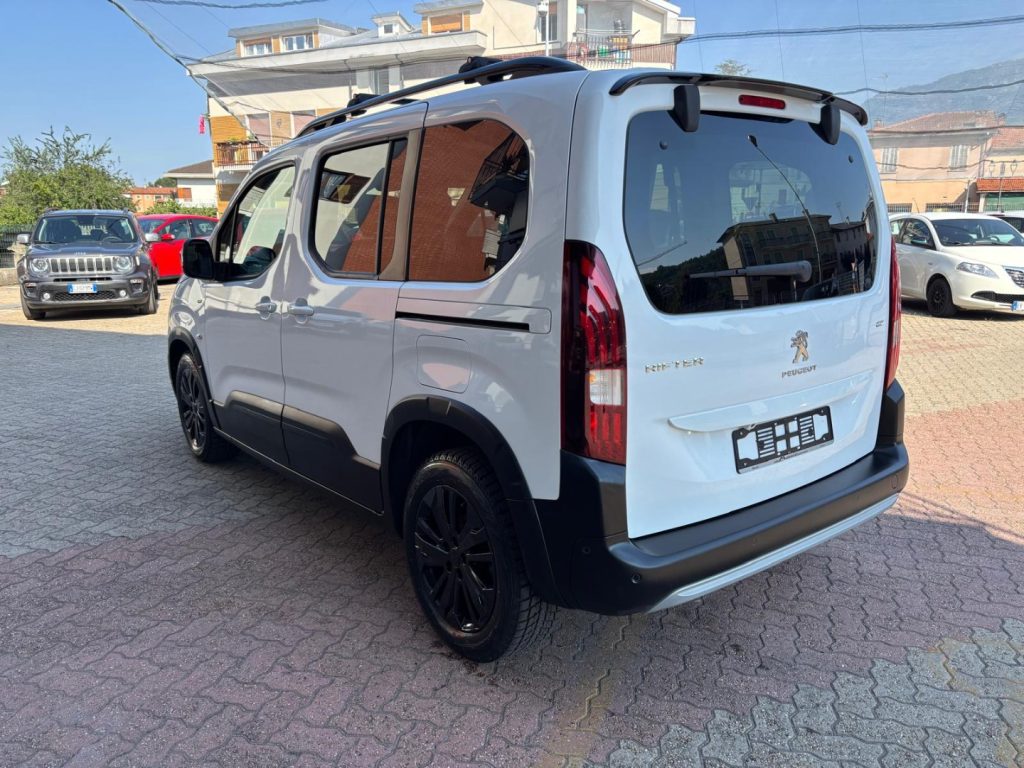 PEUGEOT Rifter BlueHDi 130cv GT - 5