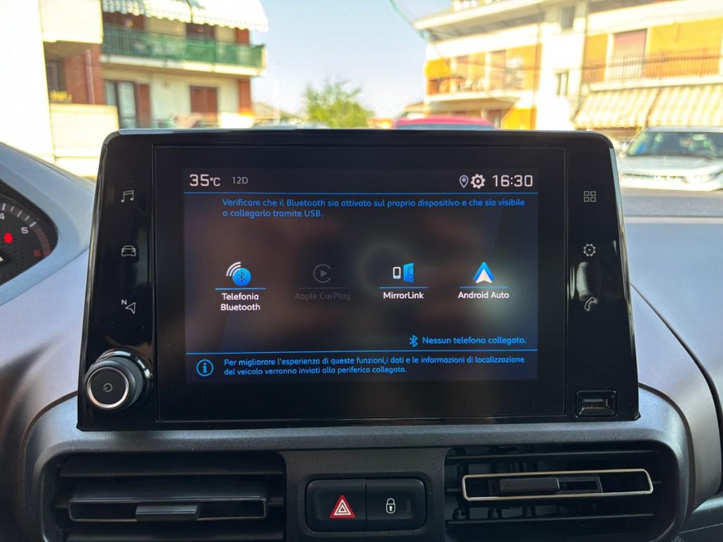 PEUGEOT Rifter BlueHDi 130cv GT - 18