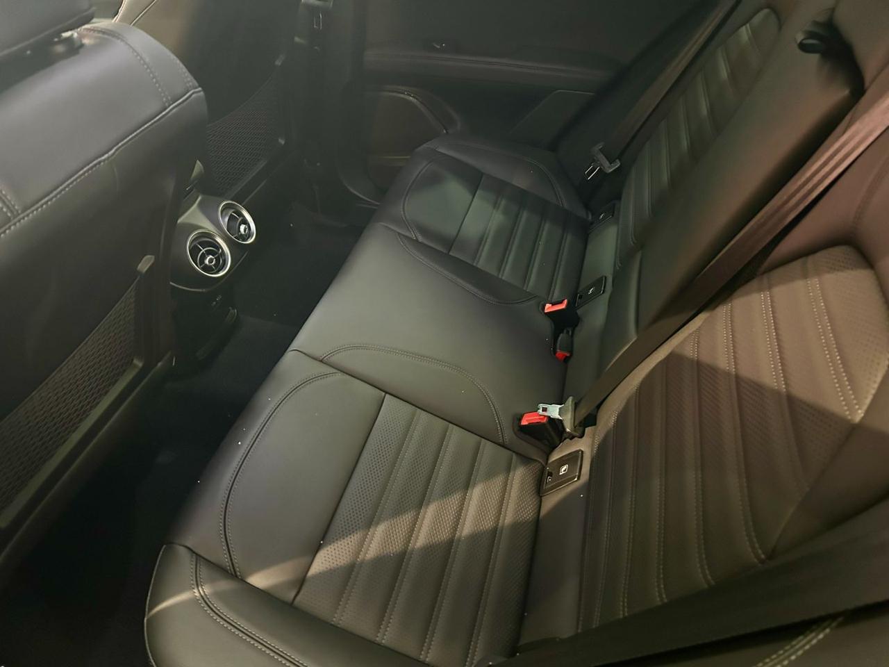 ALFA ROMEO Stelvio 2.2  210 CV AT8 Q4 Veloce Tetto Aprib- C21 - 14