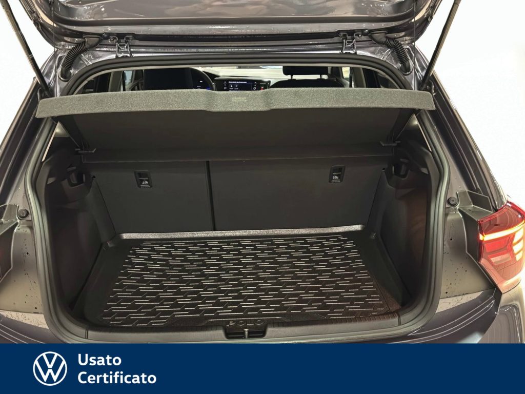 VOLKSWAGEN Polo 1.0 tsi edition plus 95cv - 18