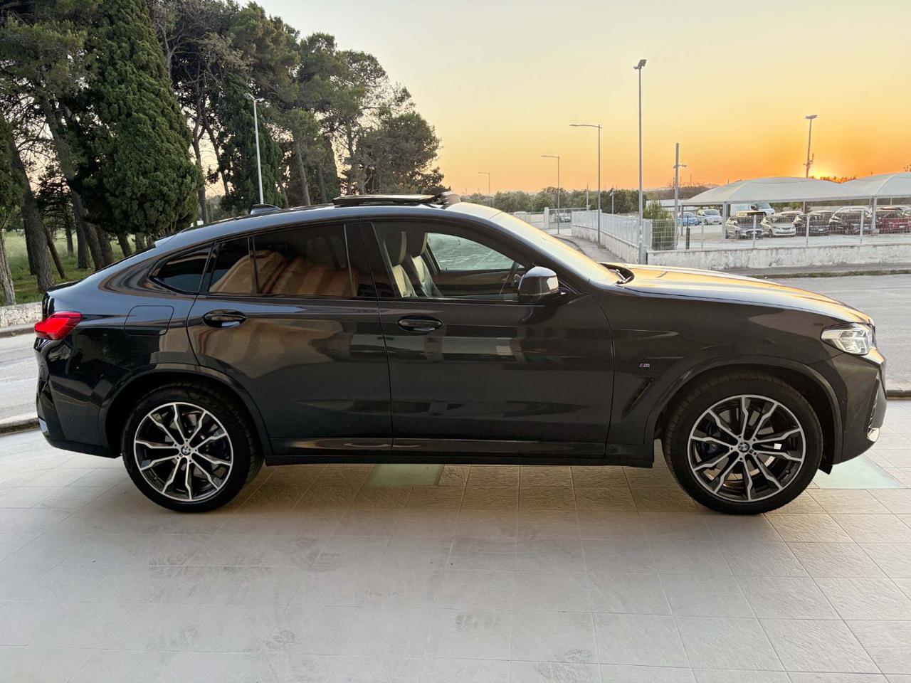 BMW X4 xDrive20d 48V Msport TETTO APR/PAN. - 4