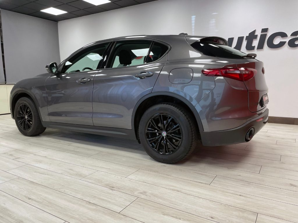 ALFA ROMEO Stelvio 2.2 TURBODIESEL EXECUTIVE Q4 190CV AUTO MY19 - 7