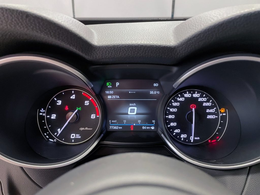 ALFA ROMEO Stelvio 2.2 TURBODIESEL EXECUTIVE Q4 190CV AUTO MY19 - 21