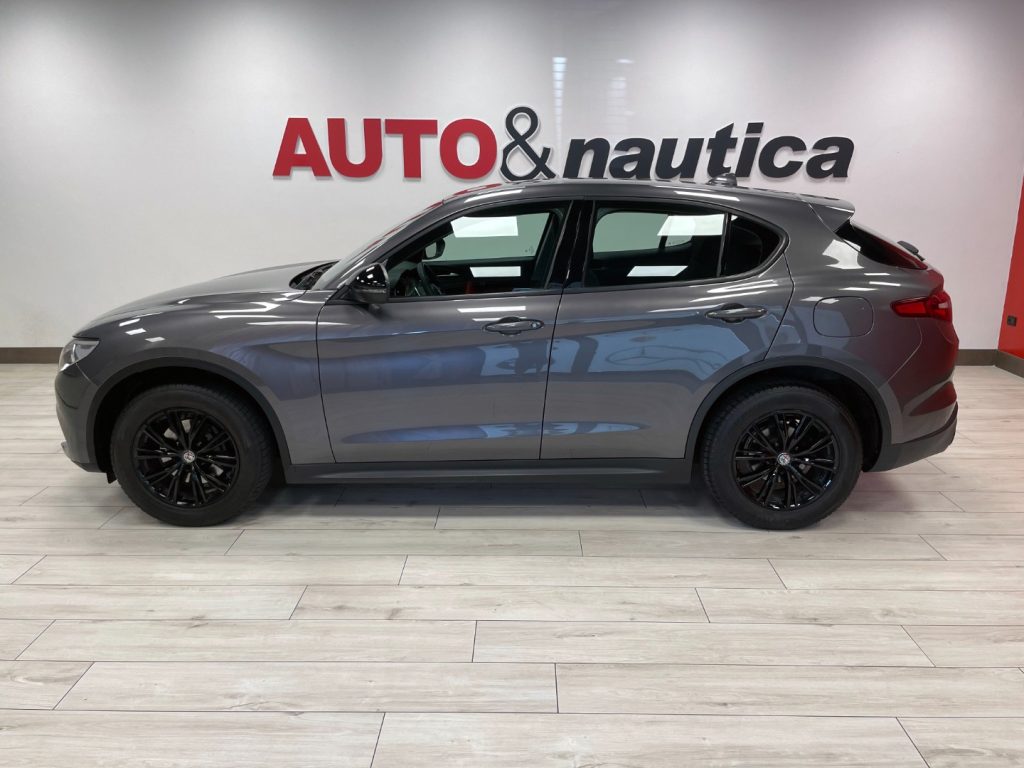 ALFA ROMEO Stelvio 2.2 TURBODIESEL EXECUTIVE Q4 190CV AUTO MY19 - 35