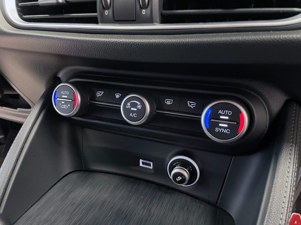 ALFA ROMEO Stelvio 2.2 TURBODIESEL EXECUTIVE Q4 190CV AUTO MY19 - 49