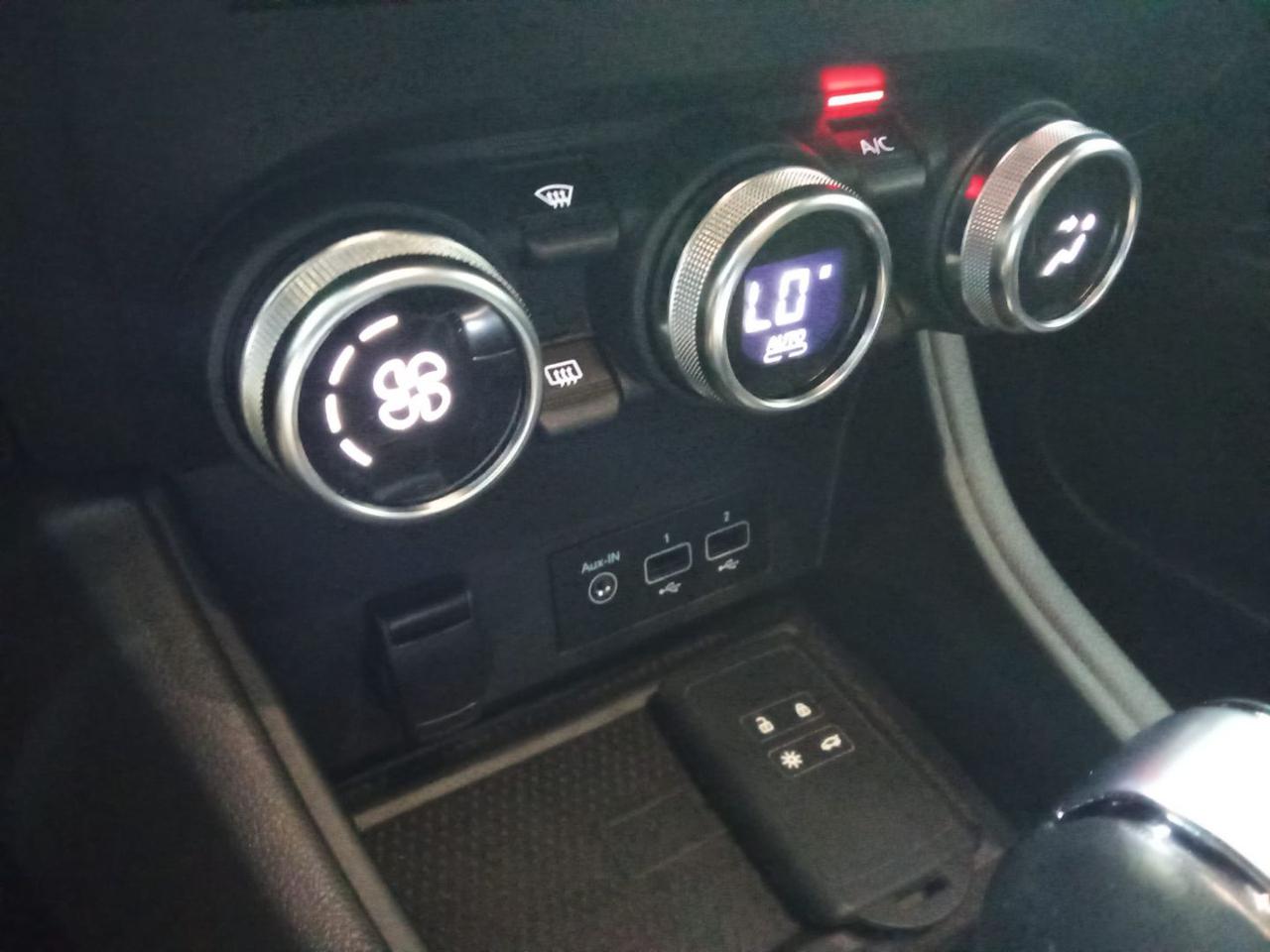 RENAULT Captur Full Hybrid E-Tech 145 CV Intens - 19