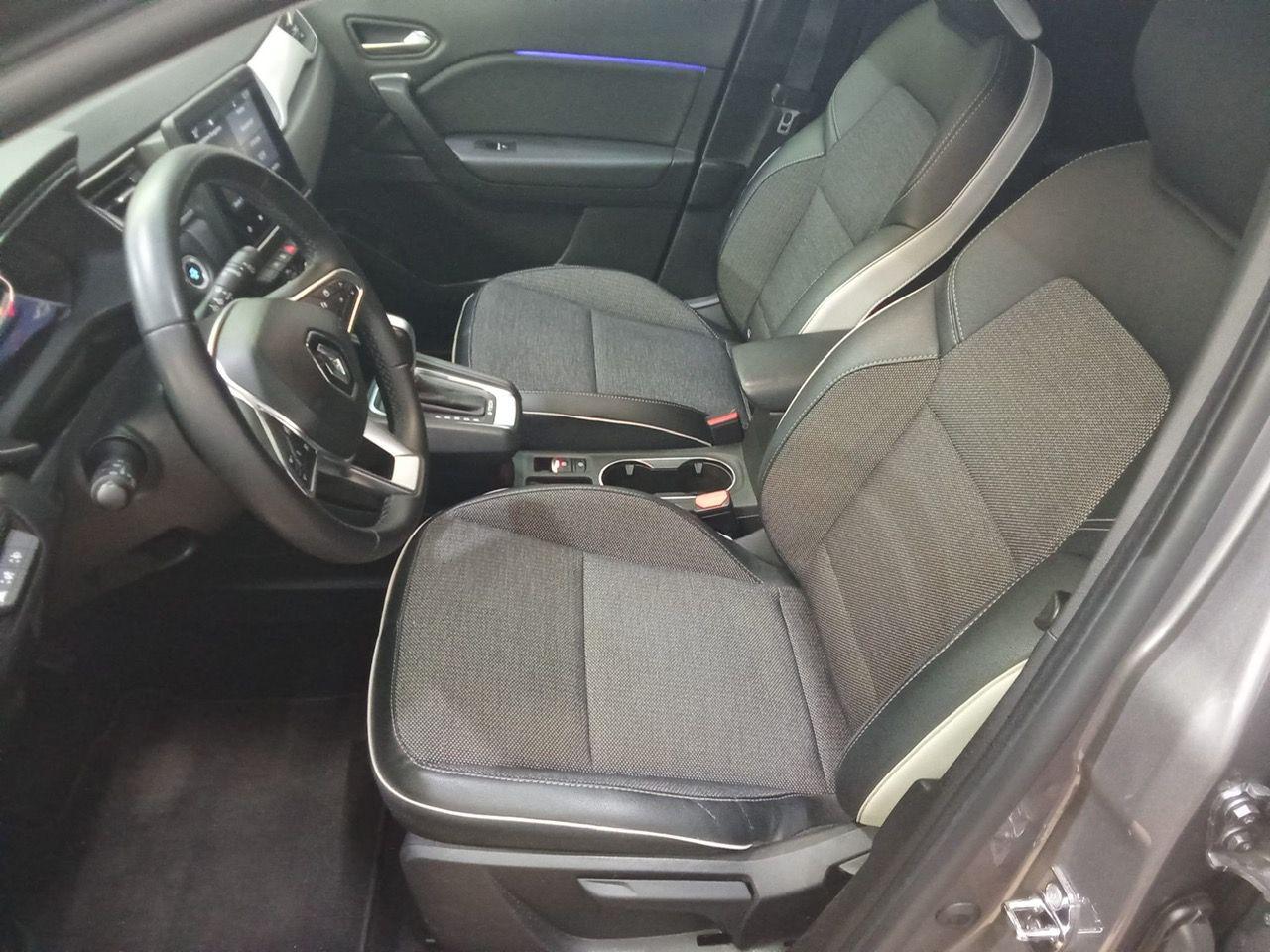 RENAULT Captur Full Hybrid E-Tech 145 CV Intens - 10