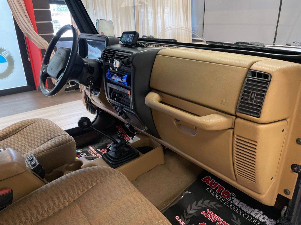 JEEP Wrangler I TOP 2.5 GPL - 40