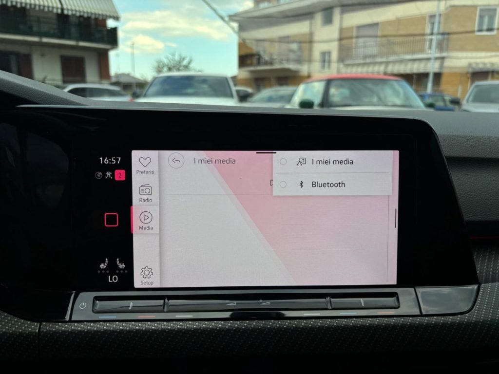 VOLKSWAGEN Golf 1.5 eTSI 130CV DSG R-Line *NAVI*RETROCAMERA*SEDILI - 23