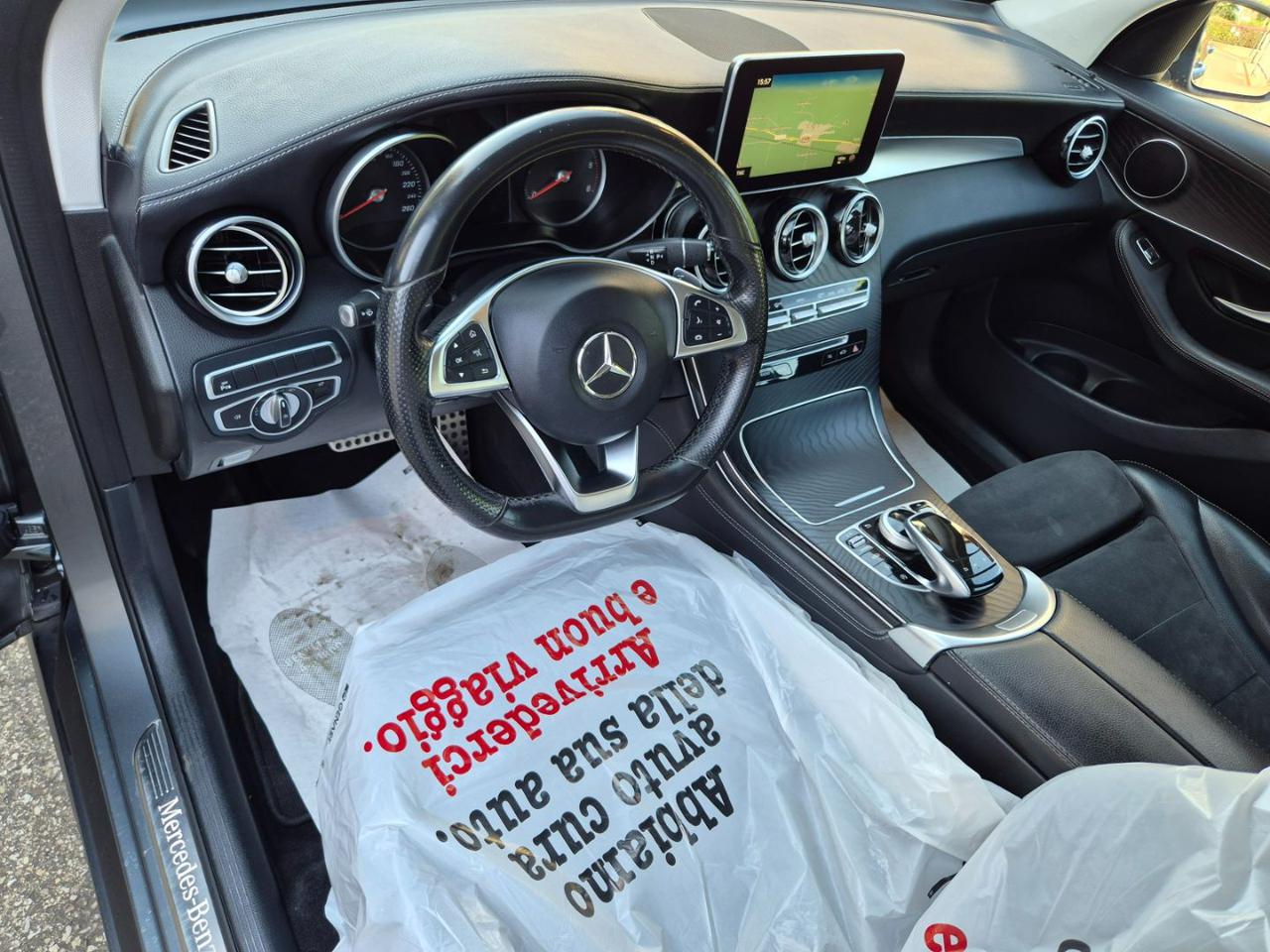 MERCEDES-BENZ GLC 250 d 4Matic Premium - 10