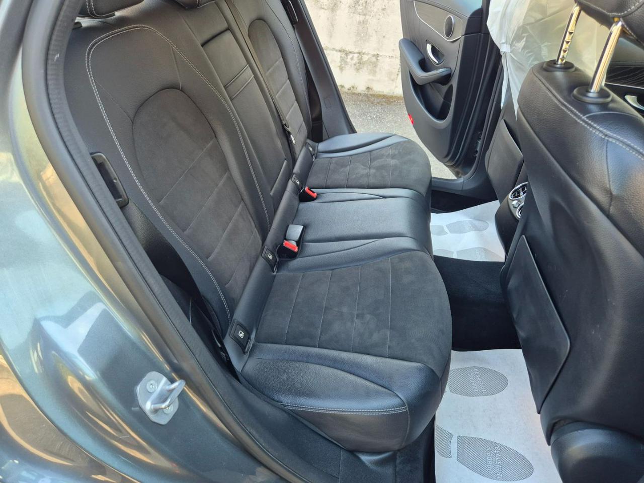 MERCEDES-BENZ GLC 250 d 4Matic Premium - 14