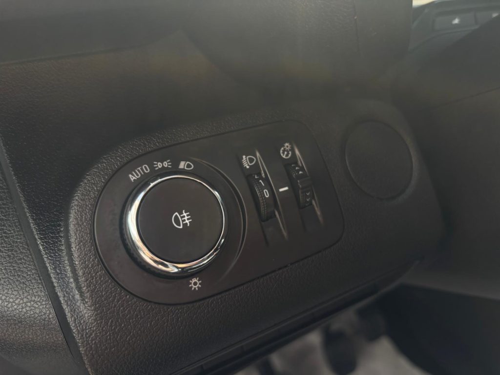 OPEL Combo 1.5 Diesel GOMME 4 STAGIONI NUOVE - 10