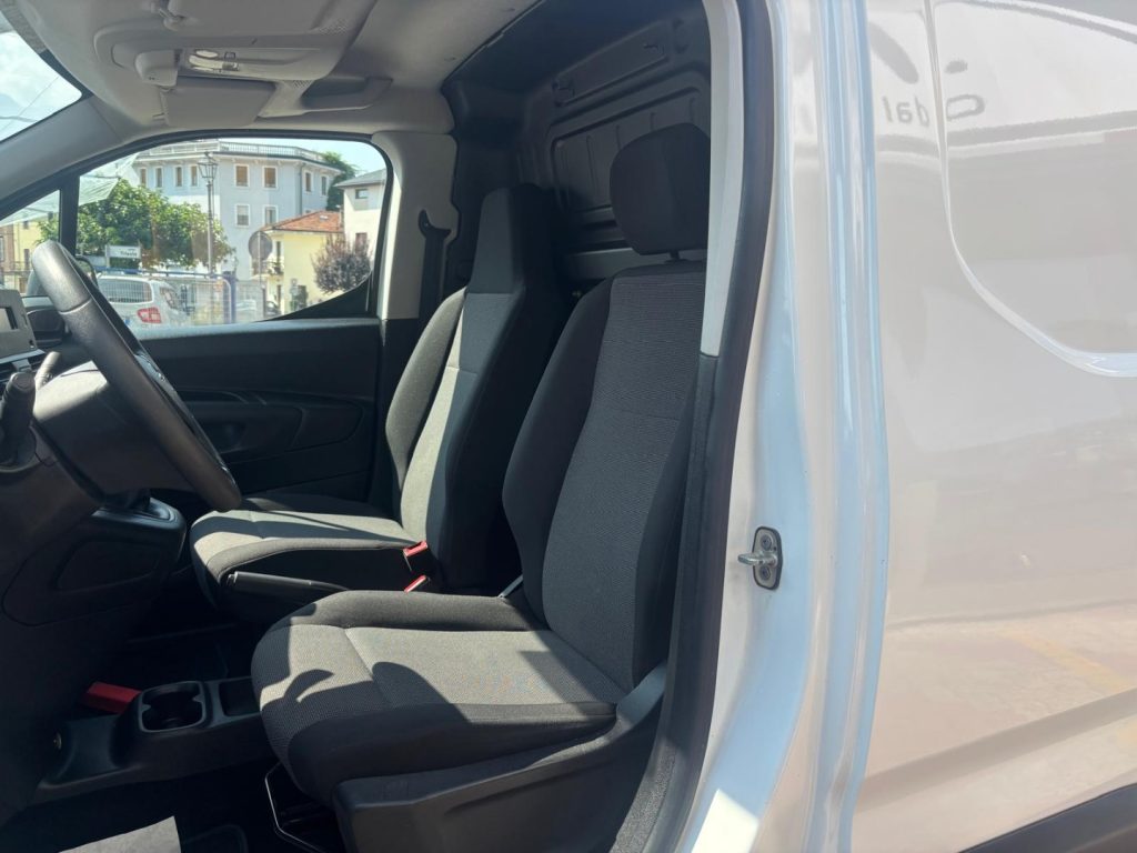 OPEL Combo 1.5 Diesel GOMME 4 STAGIONI NUOVE - 11