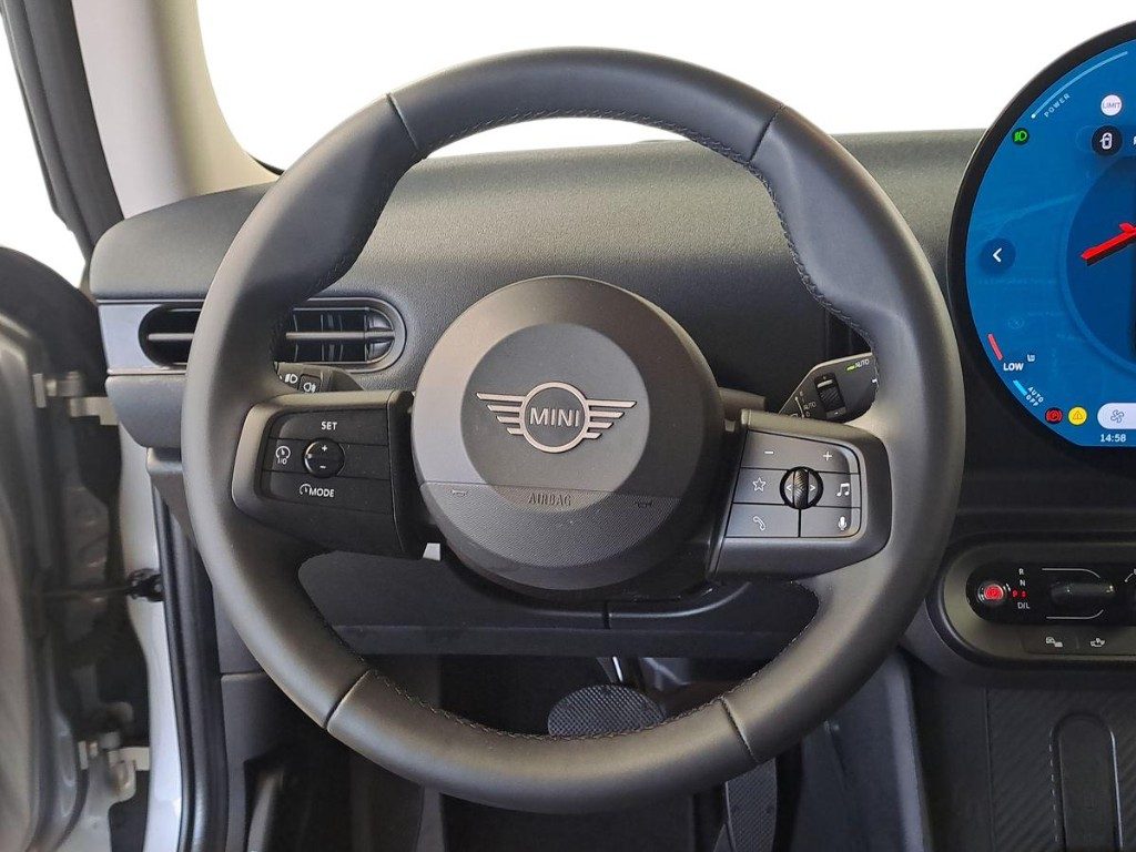 MINI Cooper C Essential + Pacchetto XS - 12
