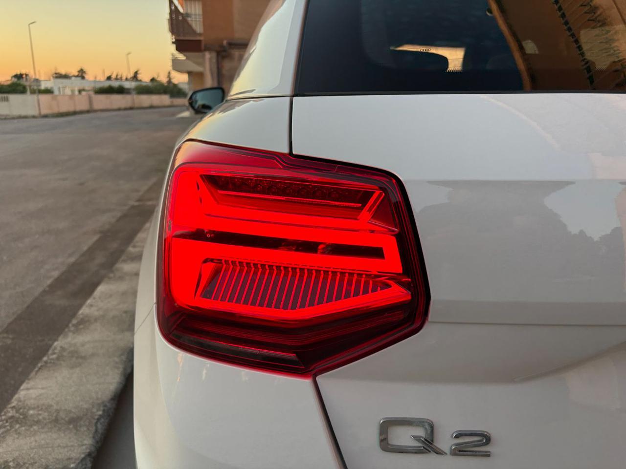 AUDI Q2 30 TDI Business CERCHI DA18 - 30