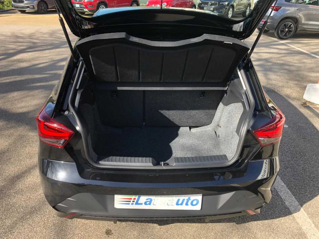 SEAT Ibiza 1.0 MPI 5 porte - 8