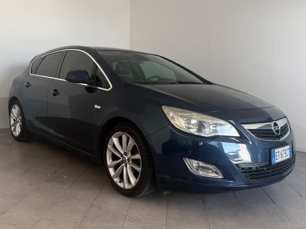 OPEL Astra 1.4 Turbo 140CV 5 porte Cosmo - 2