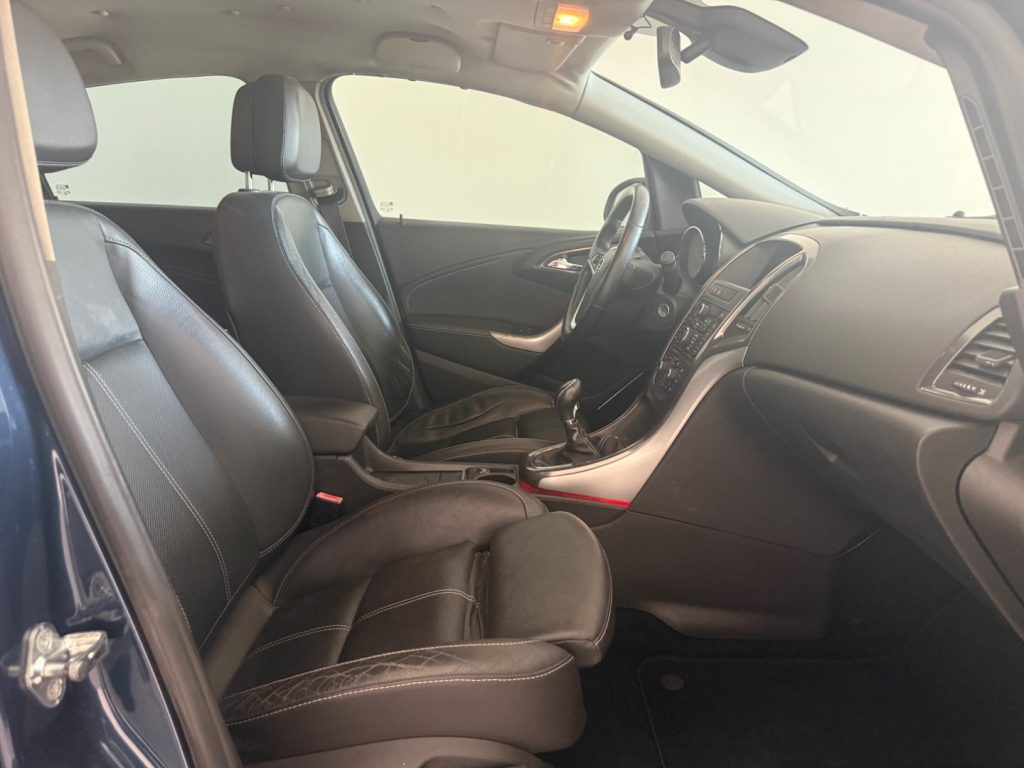 OPEL Astra 1.4 Turbo 140CV 5 porte Cosmo - 11
