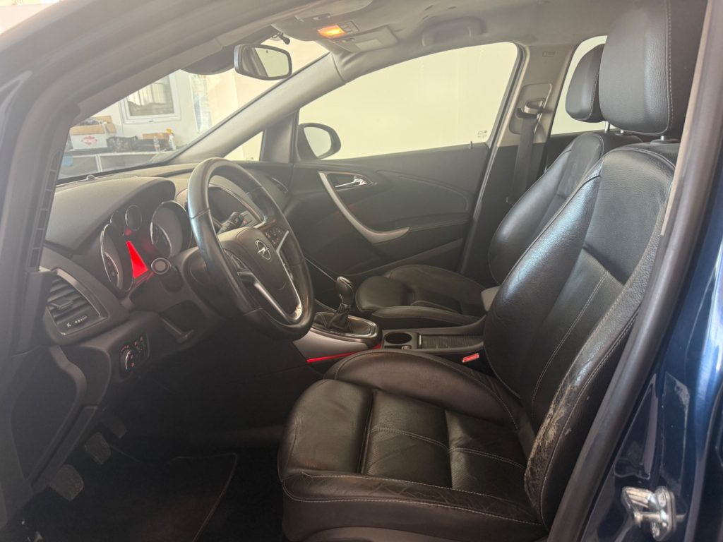 OPEL Astra 1.4 Turbo 140CV 5 porte Cosmo - 12