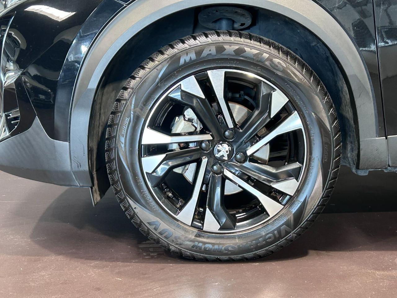 PEUGEOT 2008 BlueHDi 110 S&S Allure - 7
