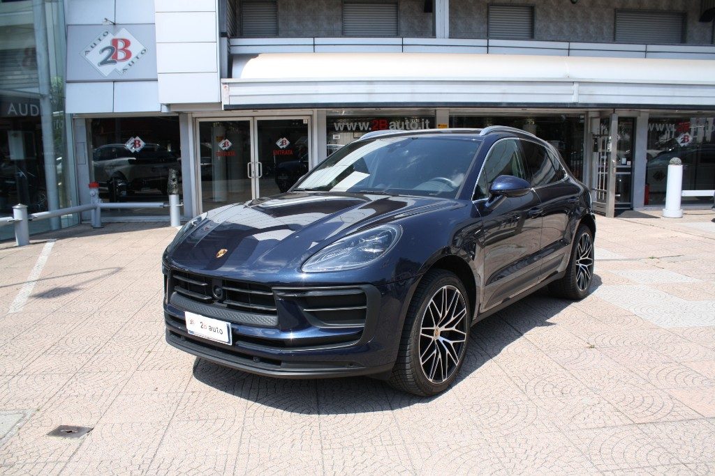2B Auto ||| PORSCHE Macan 2.0 265cv pdk in vendita a Nova Milanese