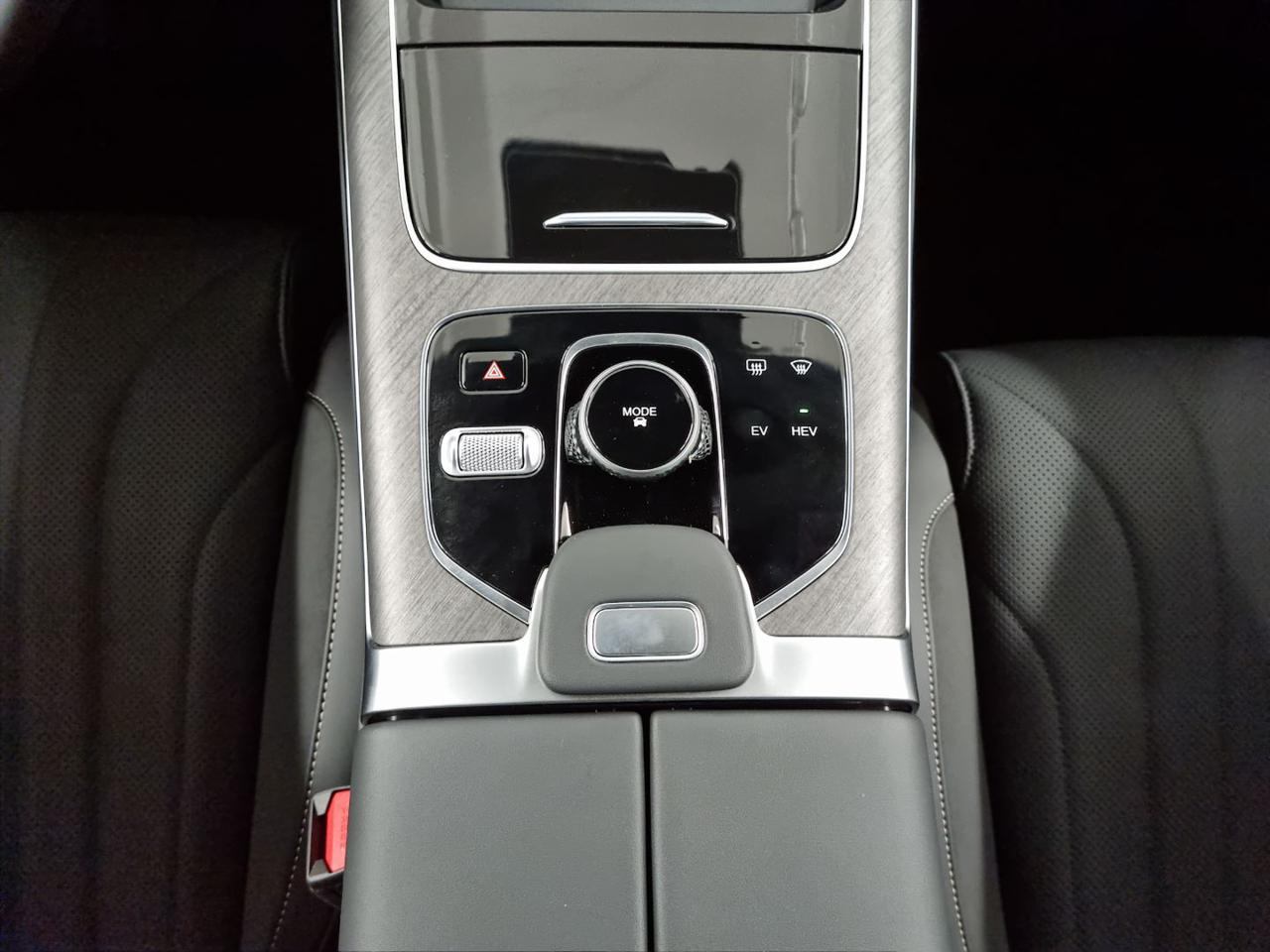 JAECOO 8 SHS-P Super Hybrid Plug-in AWD 428 CV - 19