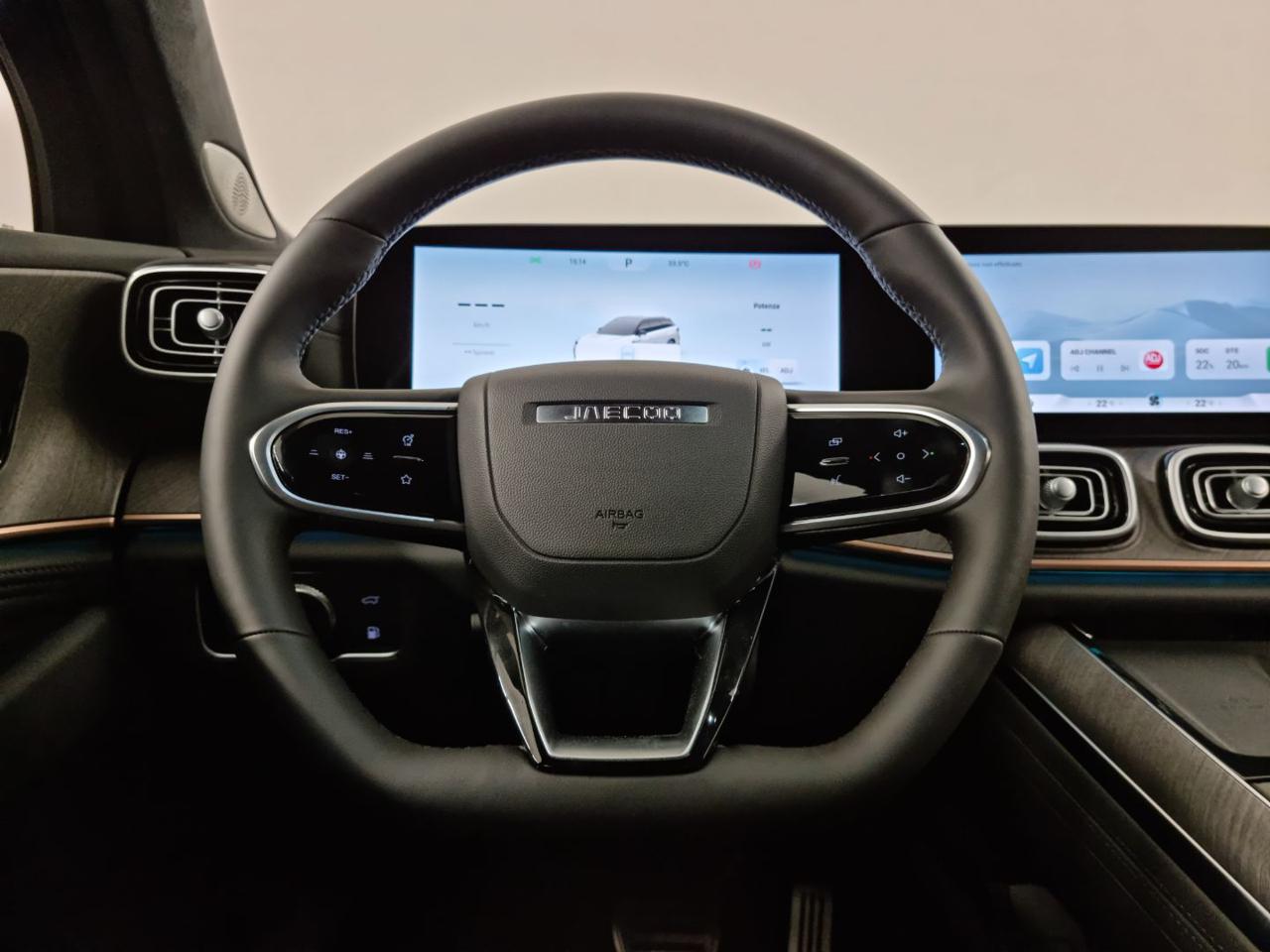 JAECOO 8 SHS-P Super Hybrid Plug-in AWD 428 CV - 33