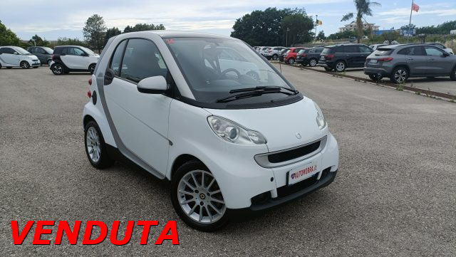 SMART ForTwo Bianco pastello
