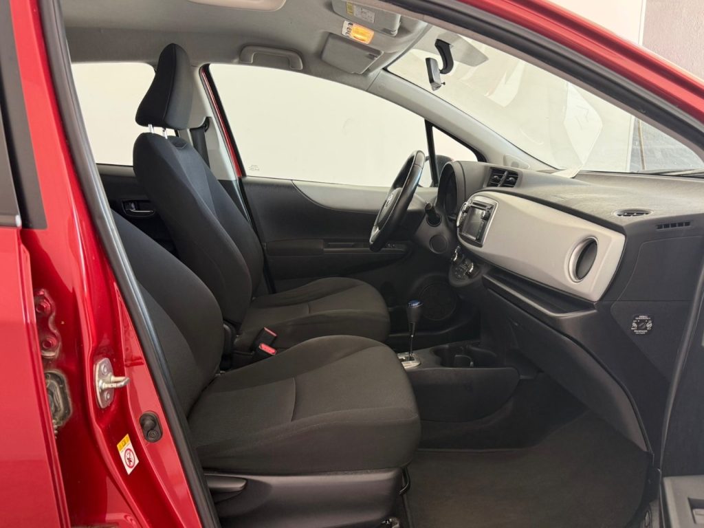 TOYOTA Yaris 1.5 Hybrid 5 porte Lounge Più - 10