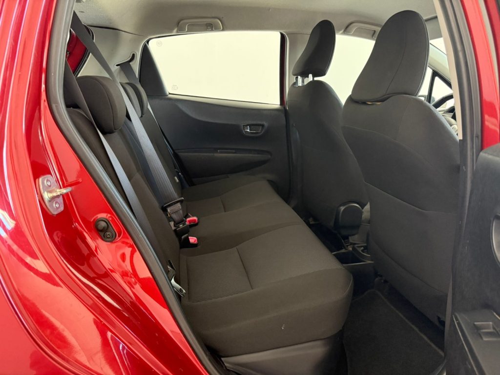 TOYOTA Yaris 1.5 Hybrid 5 porte Lounge Più - 8