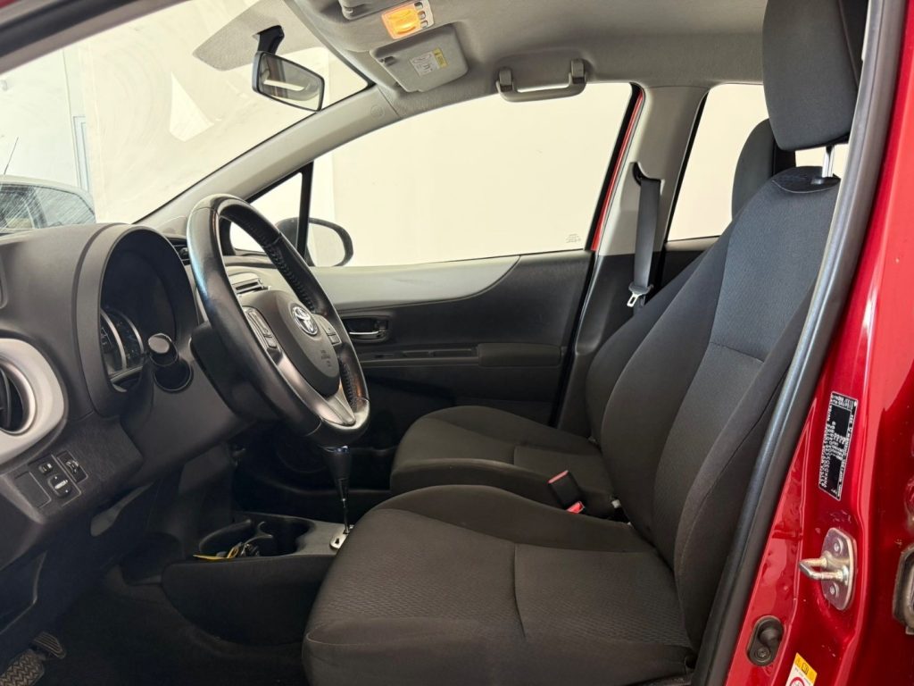 TOYOTA Yaris 1.5 Hybrid 5 porte Lounge Più - 14