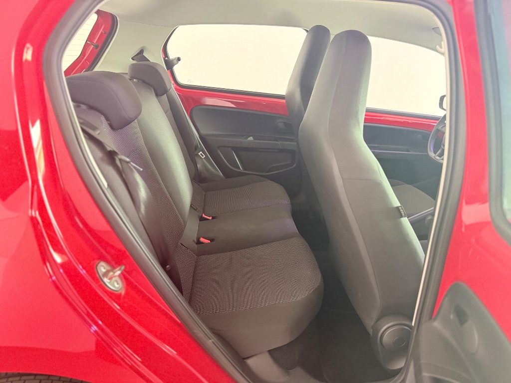 VOLKSWAGEN up! 1.0 5p. move up! BlueMotion Technology - 7