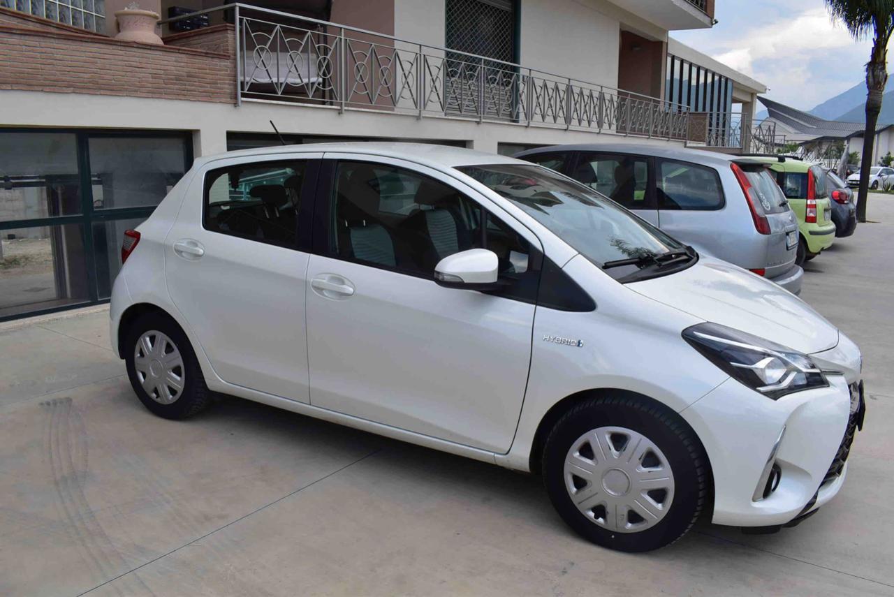 TOYOTA Yaris 1.5 Hybrid 5 porte Active - 4