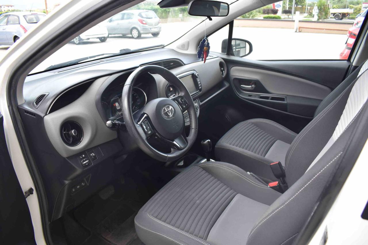 TOYOTA Yaris 1.5 Hybrid 5 porte Active - 6