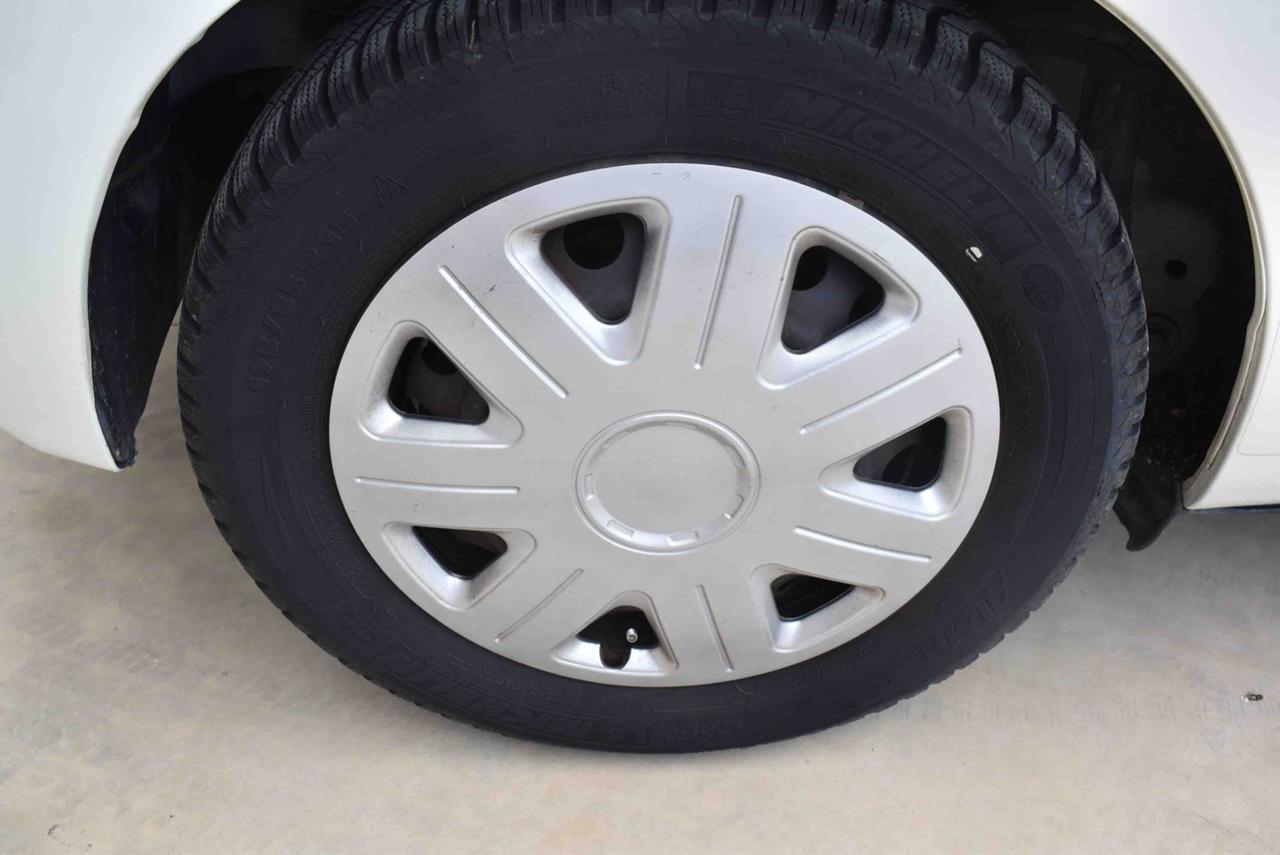 TOYOTA Yaris 1.5 Hybrid 5 porte Active - 21