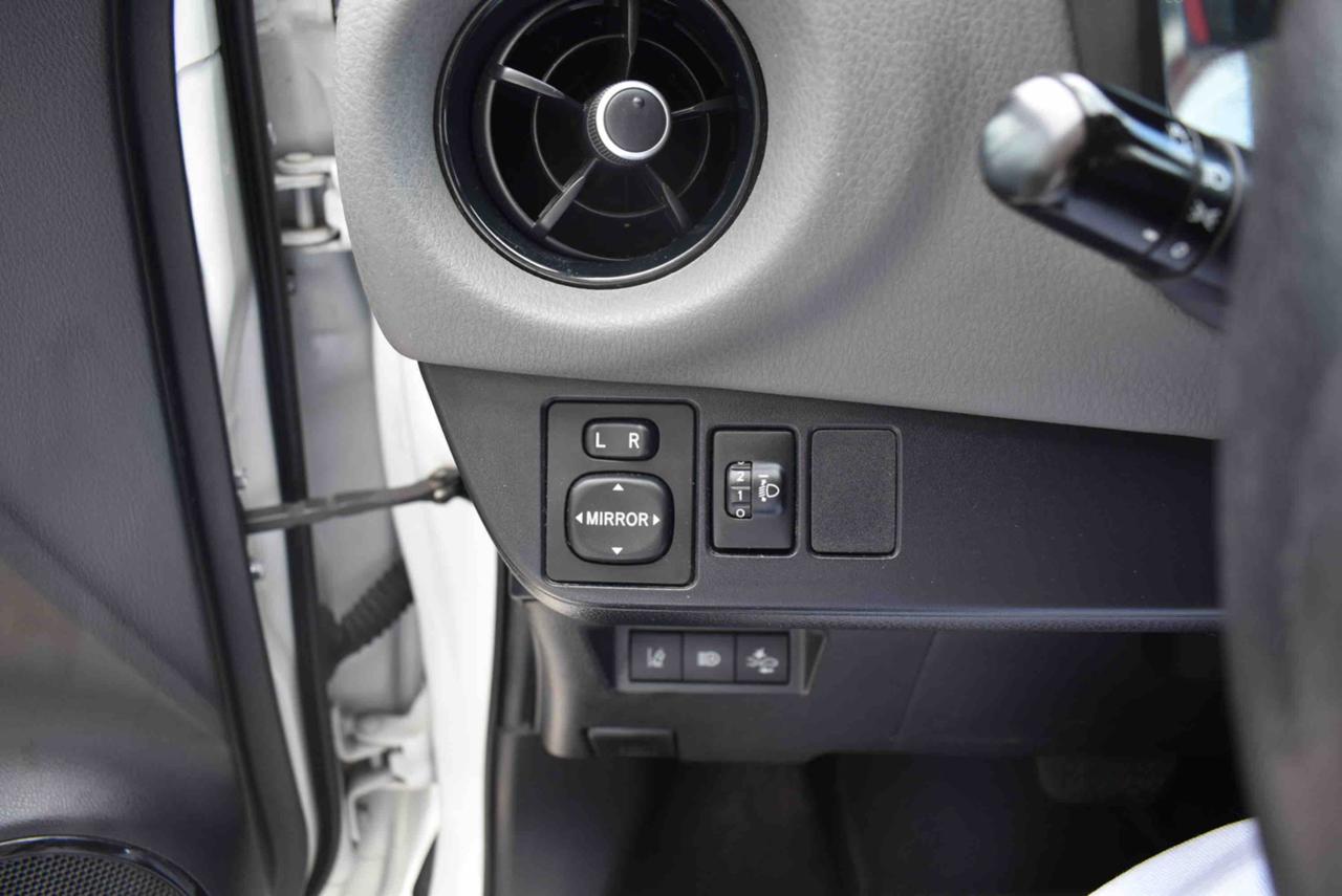 TOYOTA Yaris 1.5 Hybrid 5 porte Active - 15