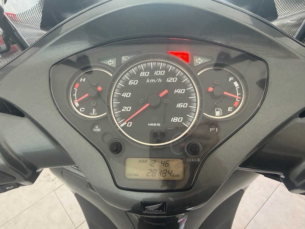 HONDA SH 300 i SH 300I - 9