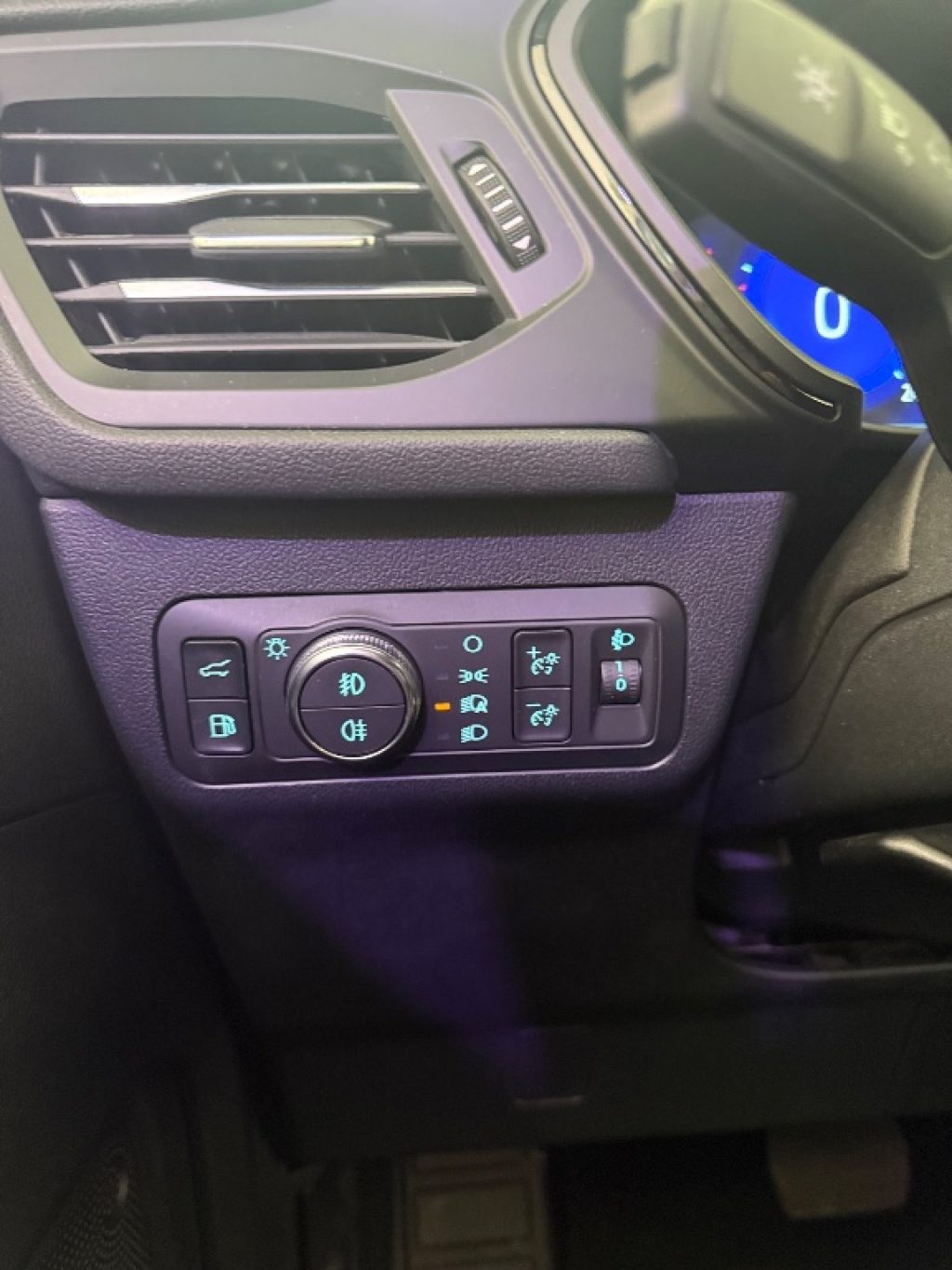 FORD Kuga 2.5 Plug In Hybrid 225 CV CVT 2WD Connect - 20