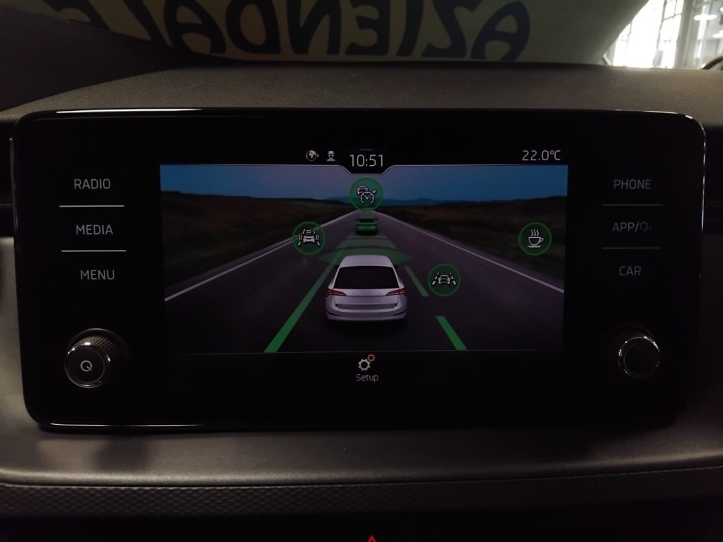 SKODA Scala 1.0 TSI DSG Ambit. LED VIDEO GRIMALDI SPECIAL DAY - 27