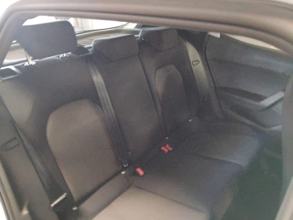 SEAT Ibiza 1.6 TDI 95 CV Xcell 16 LED GRIMALDI SPECIAL DAY - 11