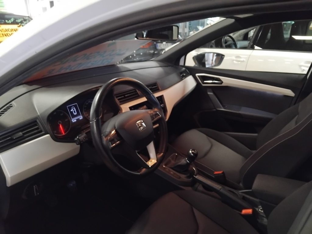 SEAT Ibiza 1.6 TDI 95 CV Xcell 16 LED GRIMALDI SPECIAL DAY - 17