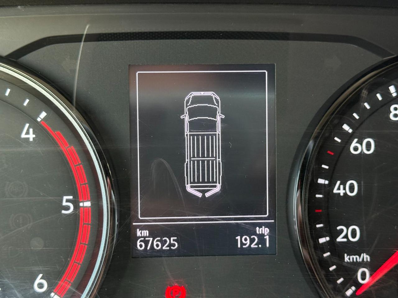 VOLKSWAGEN CRAFTER  2.0 TDI - 12