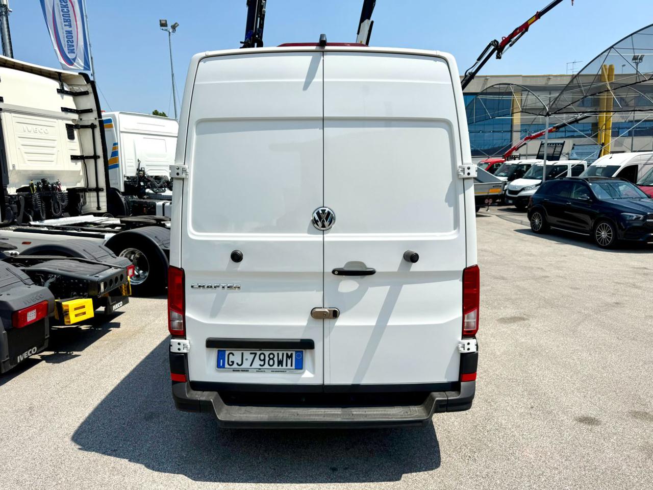 VOLKSWAGEN CRAFTER  2.0 TDI - 6